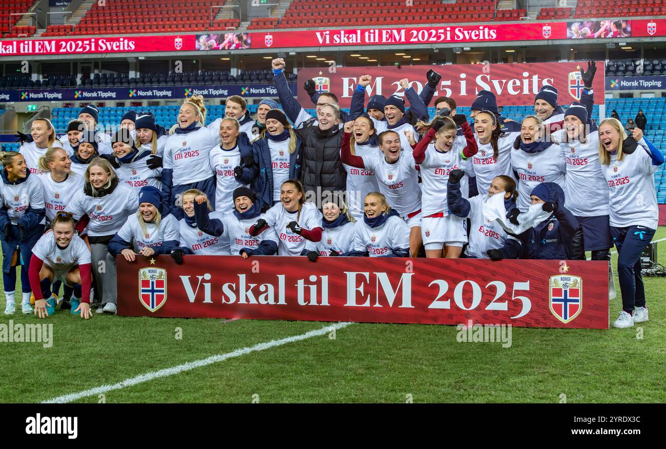 Oslo, Norway 3 December 2024 Norway women’s football team celebrates as ...