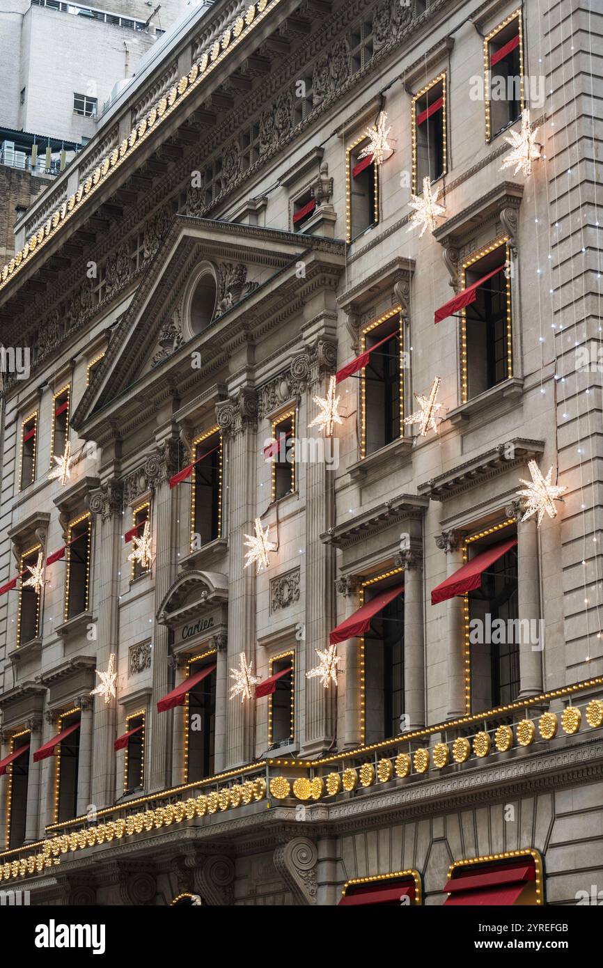 653 fifth avenue hi res stock photography and images Alamy