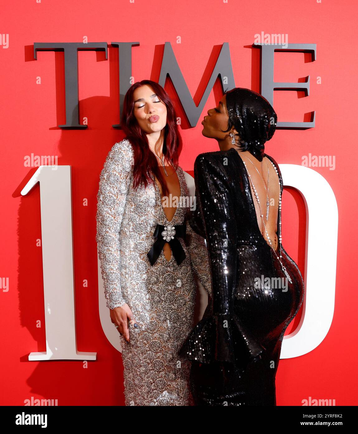 New York, United States. 25th Apr, 2024. Dua Lipa and Fantasia Barrino(01)