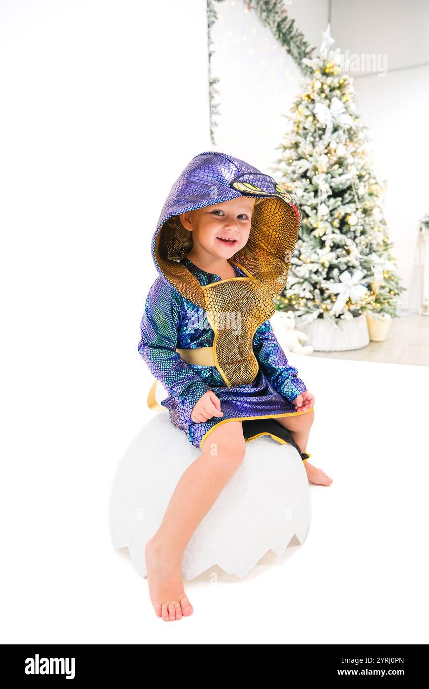 Infant in halloween costume hi-res stock photography and images - Alamy