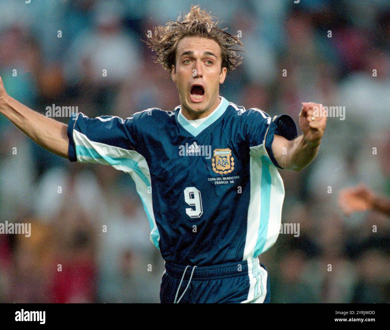 1998 world cup batistuta hi-res stock photography and images - Alamy