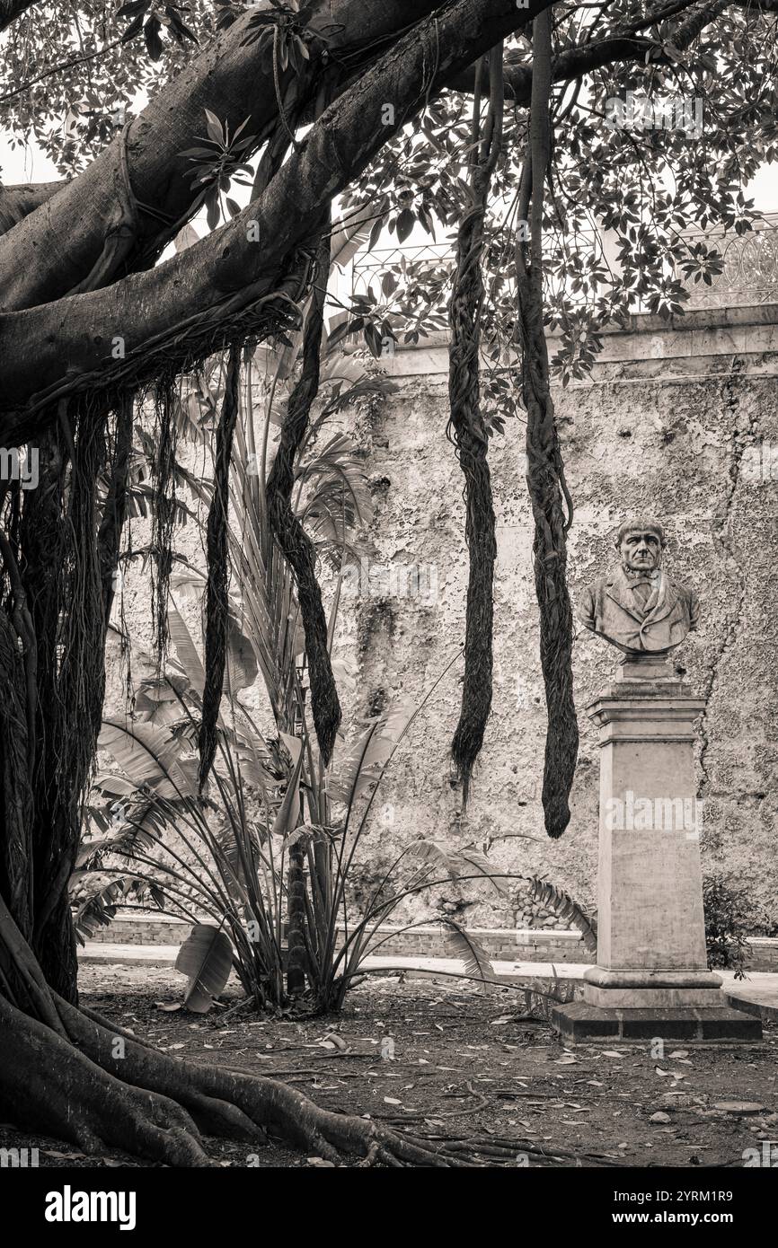 Atmospheric Street scene in black-and-white, Ortigia, Sicily, Italy. Stock Photo