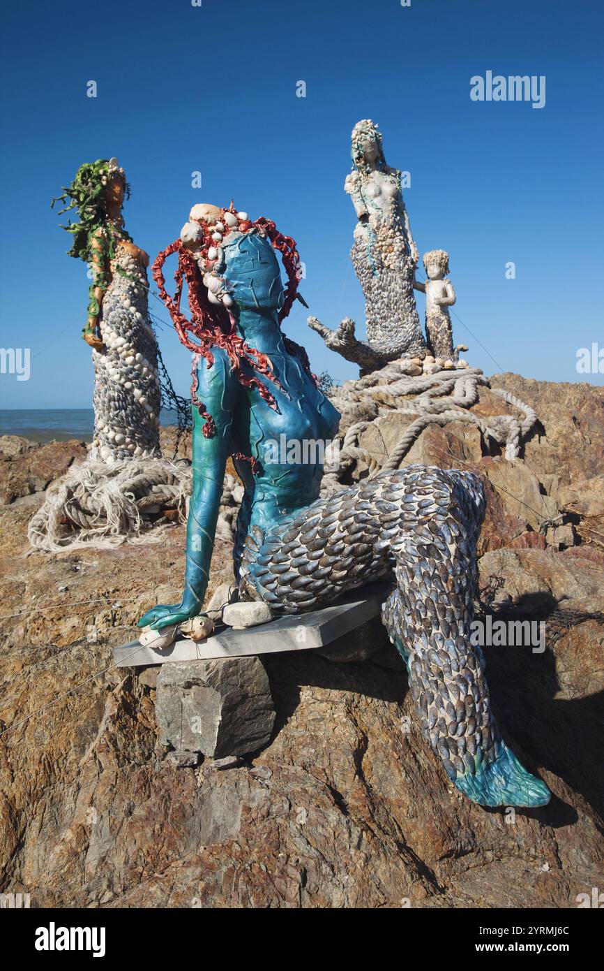 Amerika, Atlantische, Atlantischer Ozean, Aussen, Draussen, Farbe, Figur, Figuren, Länder, Lustig, Meer, Meerjungfrau, Meerjungfrauen, Muschel, Musche Stock Photo