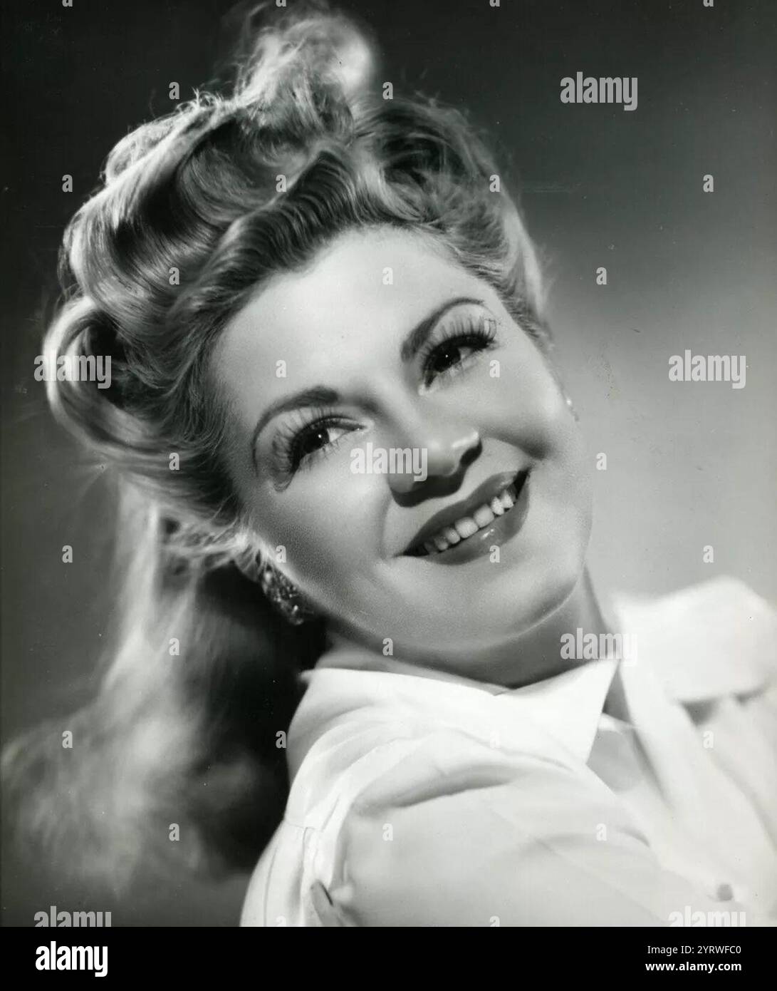 Claire trevor hi-res stock photography and images - Alamy
