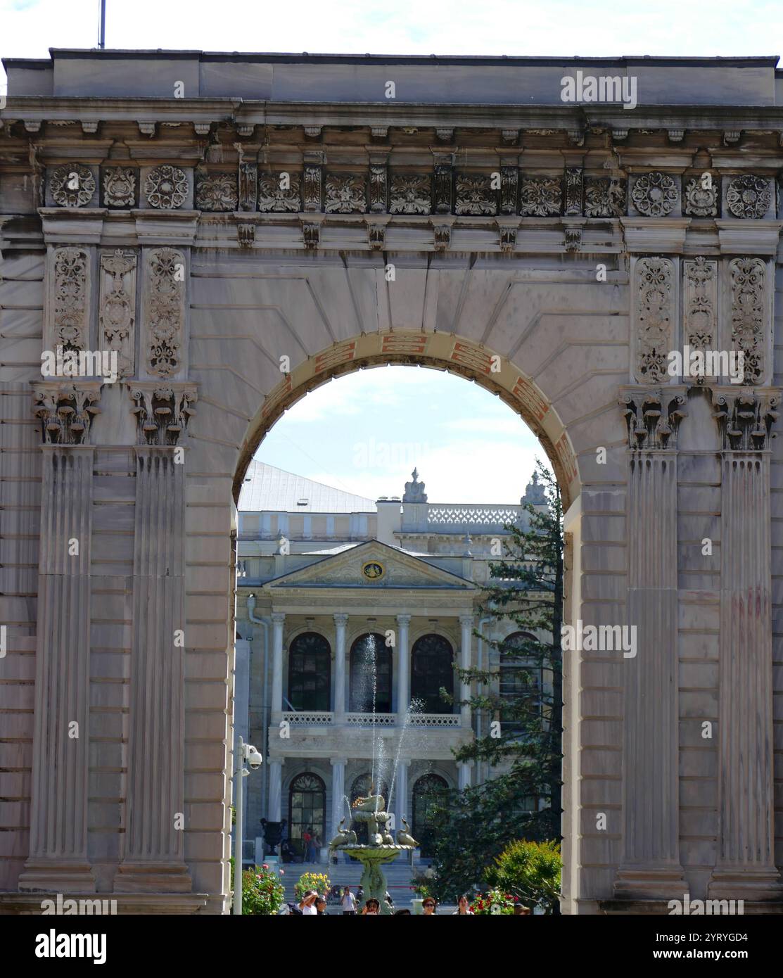 Dolmabahce Palace, Istanbul, Turkey, on the European coast of the Bosphorus, served as the main administrative center of the Ottoman Empire from 1856 - 1887 and 1909 - 1922. Dolmabahce Palace was ordered by the Empire's 31st Sultan, Abdulmecid I, and built between the years 1843 and 1856. The design contains eclectic elements from the Baroque, Rococo and Neoclassical styles, blended with traditional Ottoman architecture Stock Photo