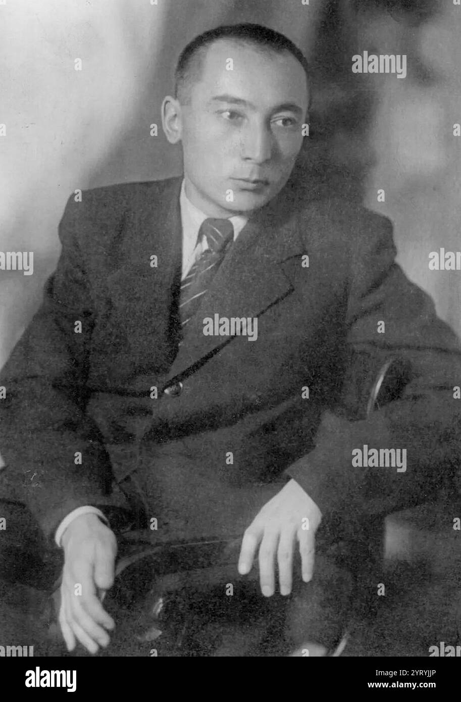 Saifuddin Azizi (1915 ? 2003) was a Chinese politician who occupied several top positions in the government of the People's Republic of China (PRC). Uyghur was the first chairman of the Xinjiang Uyghur Autonomous Region. Chairman of the Xinjiang Uyghur Autonomous Regional Revolutionary Committee 1955?1967. WHA 197 0540 Stock Photo