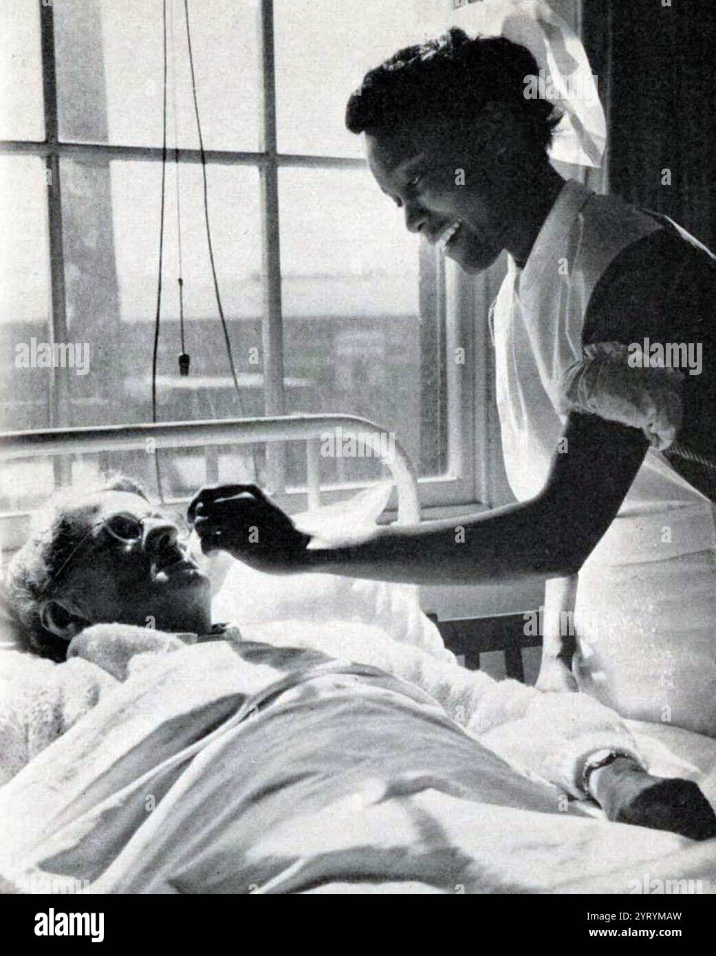 1950s nurse uniform hi-res stock photography and images - Alamy