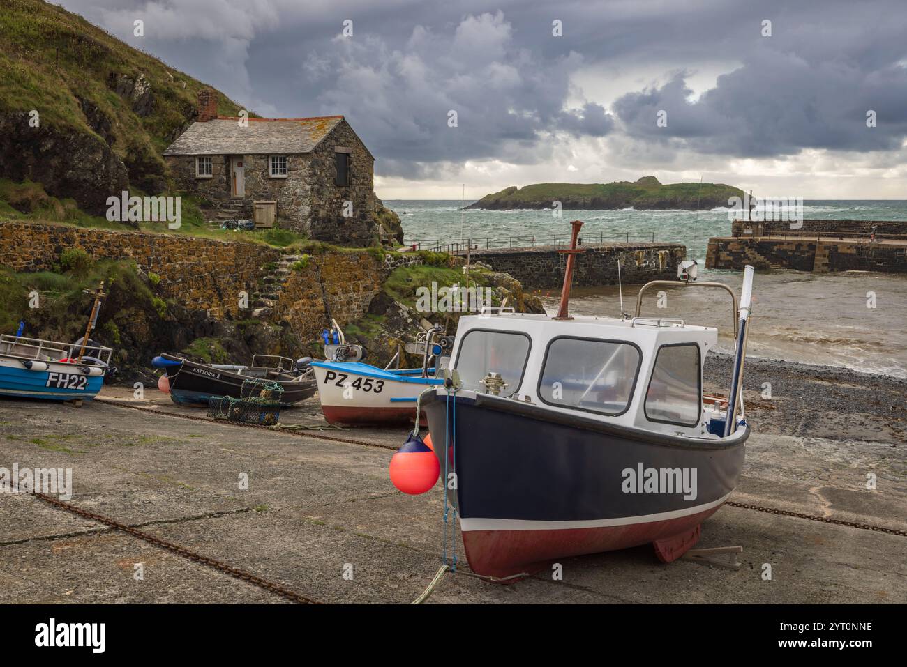 Mullion Cove on the Lizard Peninsula, Cornwall, England. Autumn ...