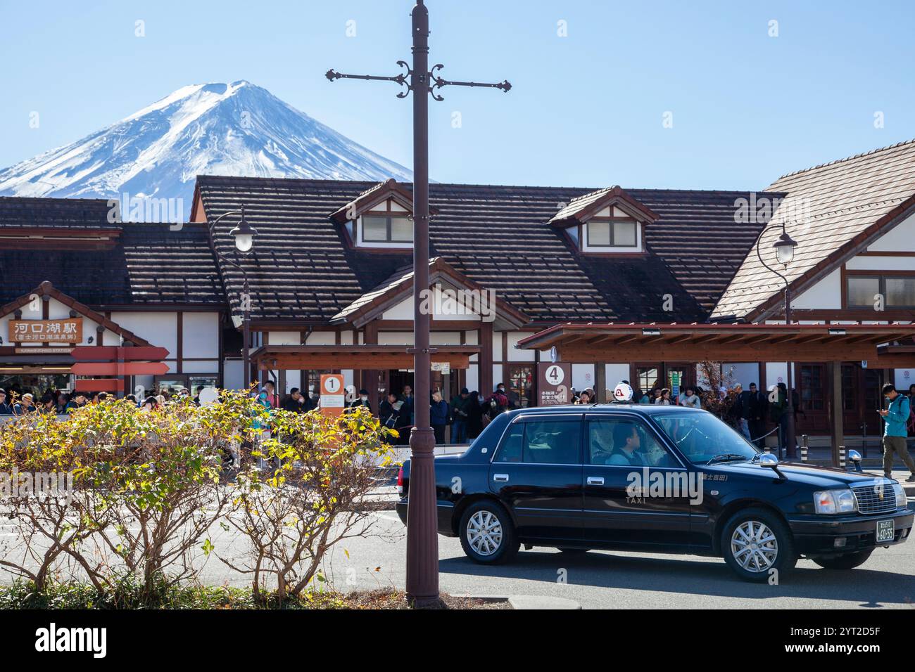 Kawaguchiko sightseeing bus hi-res stock photography and Kawaguchiko sightseeing bus hi-res stock photography and