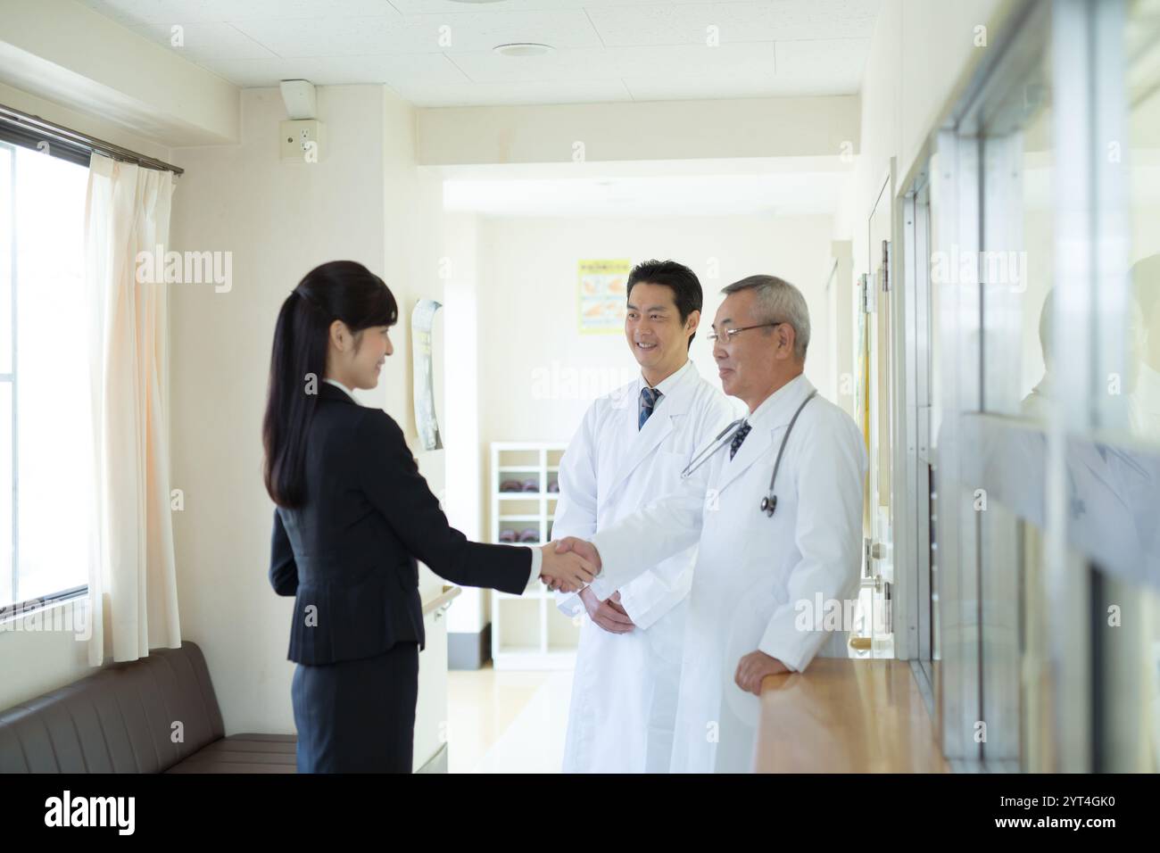 Group medical staff hospital hi-res stock photography and images - Alamy