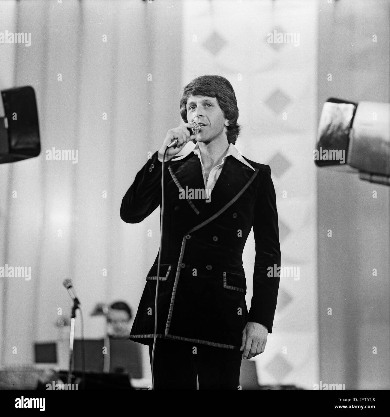 Selena Gomez haqida jinsiy aloqa video