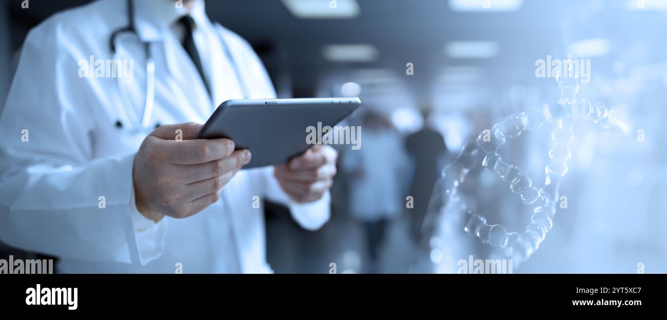 Doctor reviewing patient data hi-res stock photography and images - Alamy