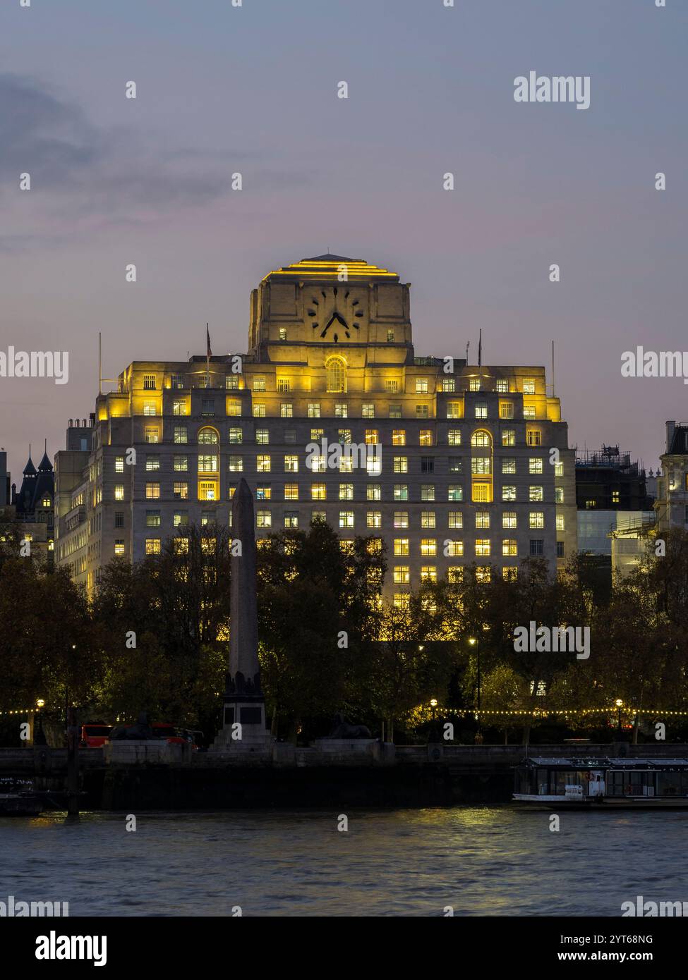 Eighty strand hi-res stock photography and images - Alamy