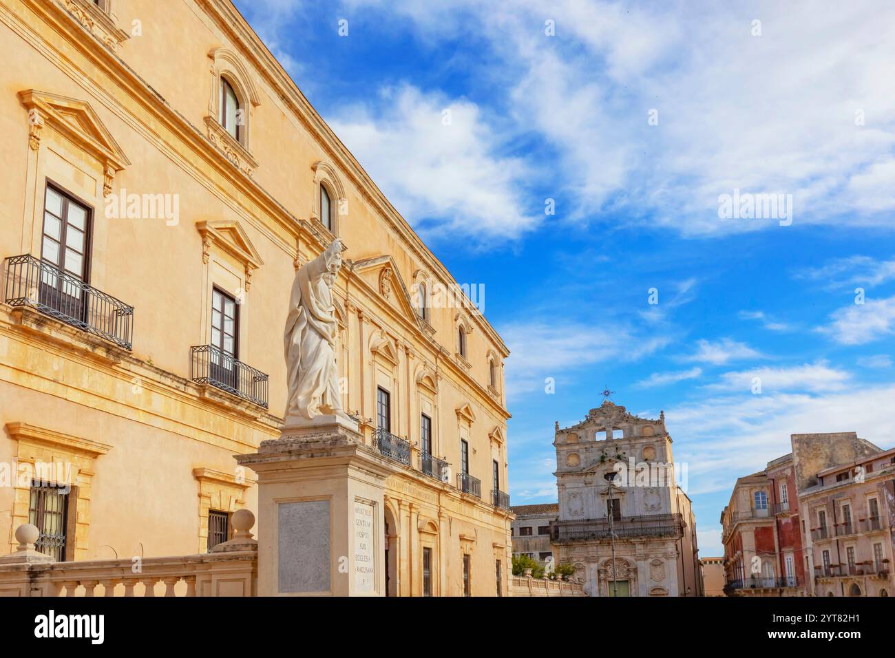 Piazza Duomo, Ortygia, Syracuse, Sicily, Italy Stock Photo