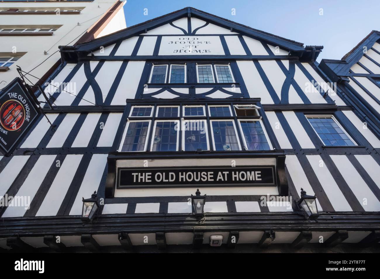 England, Kent, Maidstone, The Old House at Home Pub Building Facade Stock Photo