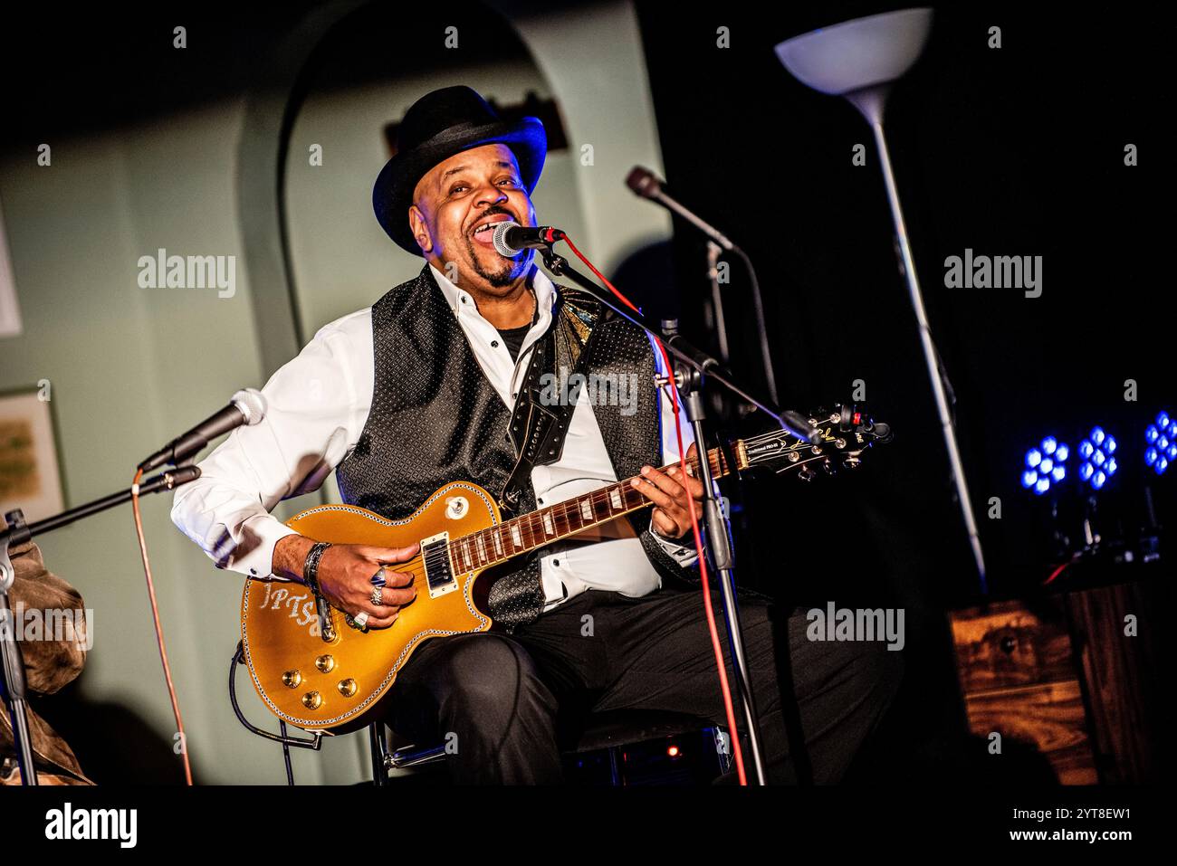 Chicago Blues Greats Stock Photo - Alamy