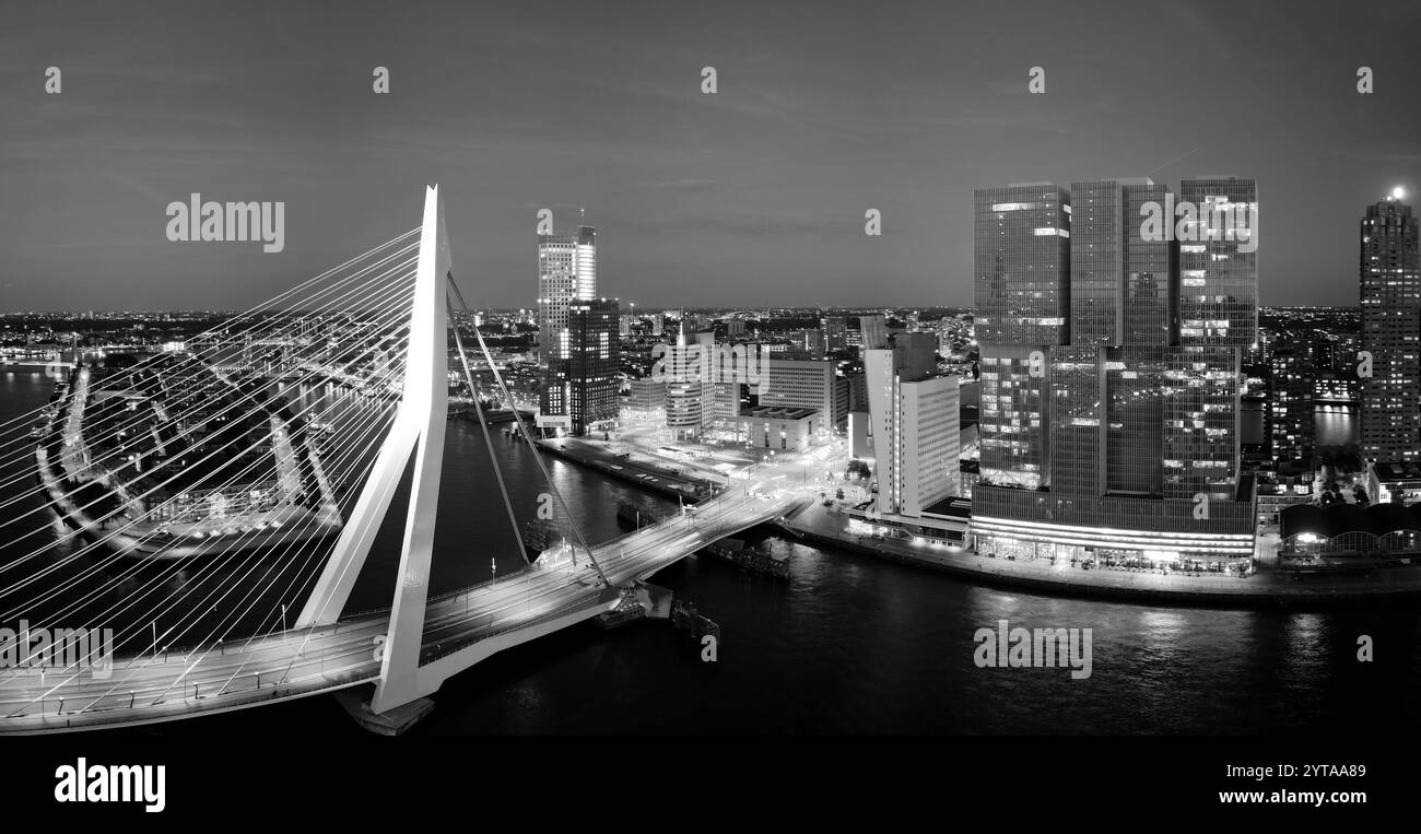 Rotterdam night view Black and White Stock Photos & Images - Alamy