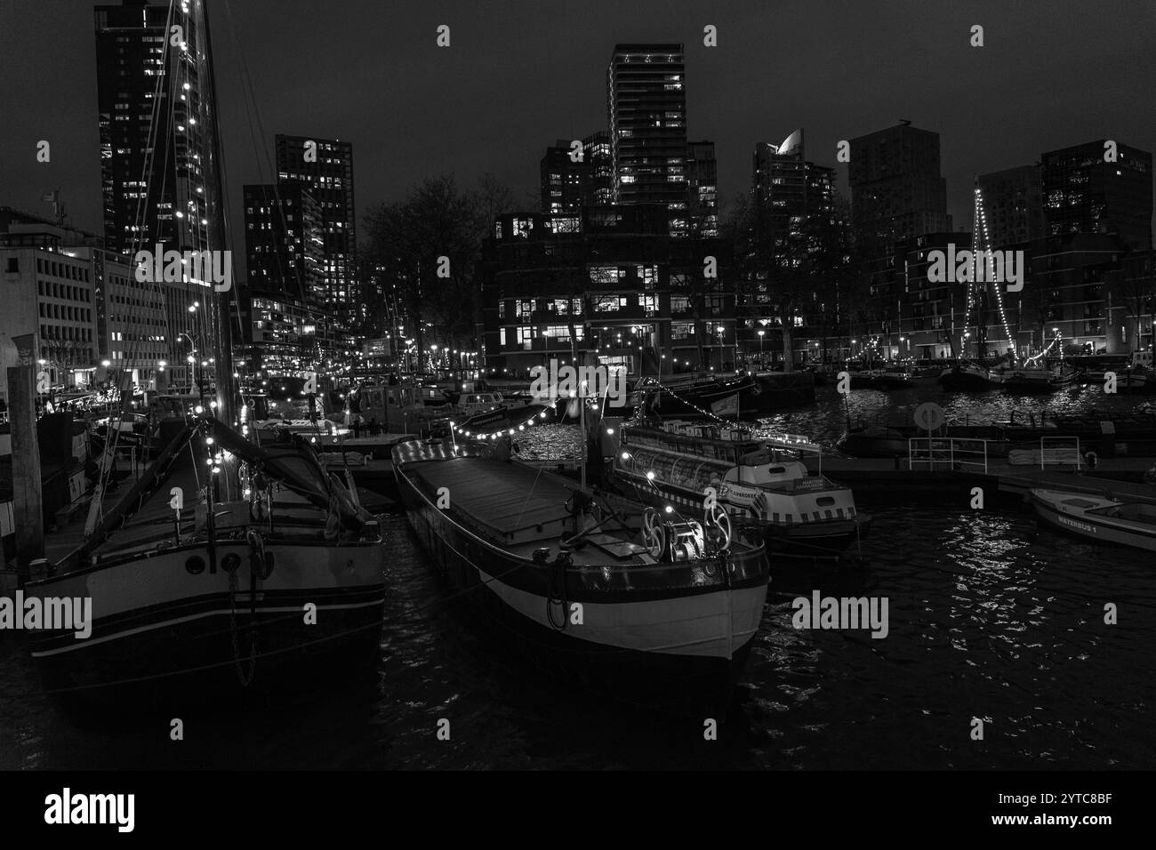 Lighthouse ship boat rotterdam Black and White Stock Photos & Images ...