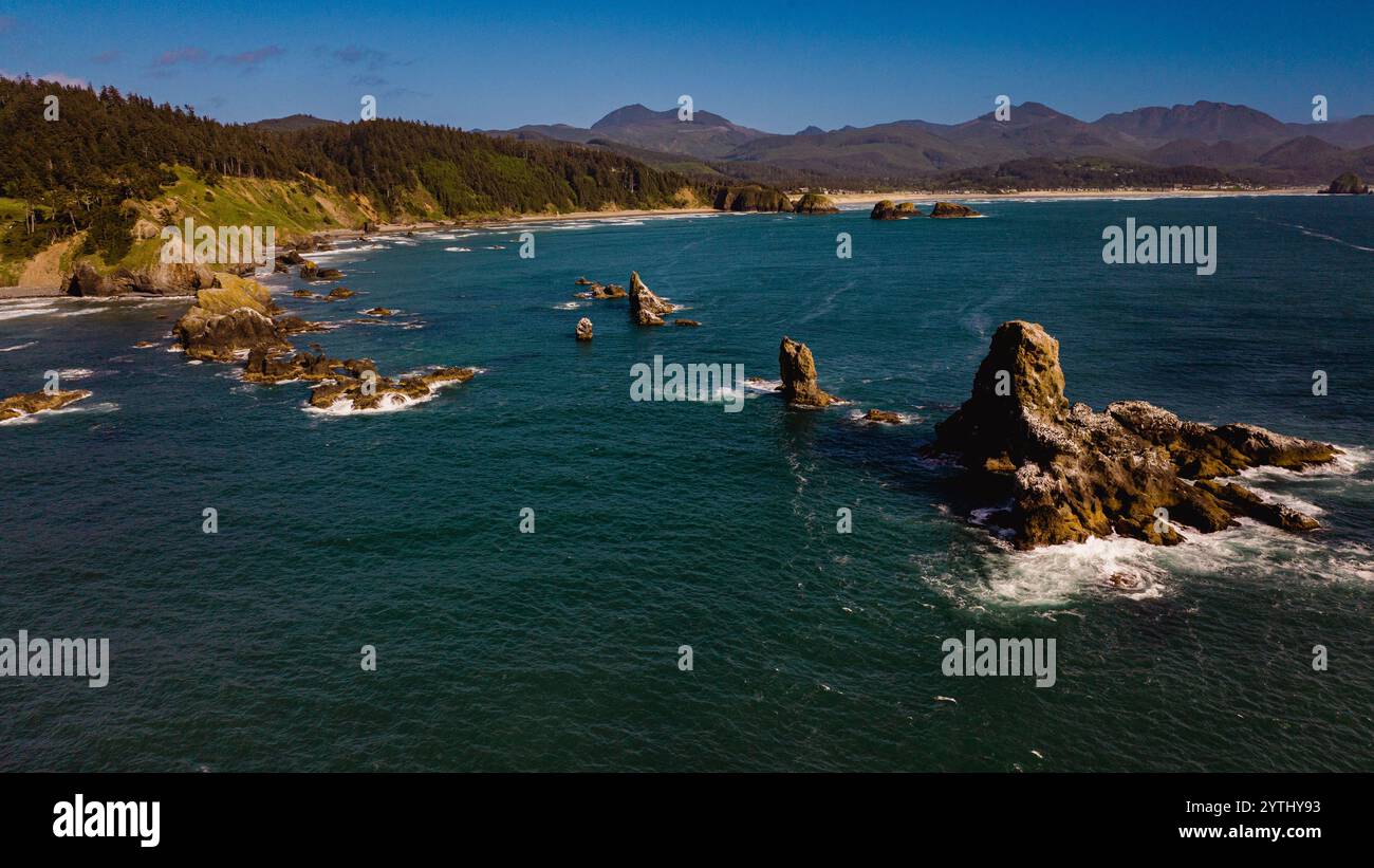 MAY 2024,CANNON BEACH, OREGON - Haystacks, Seastacks rocks Ecola View ...