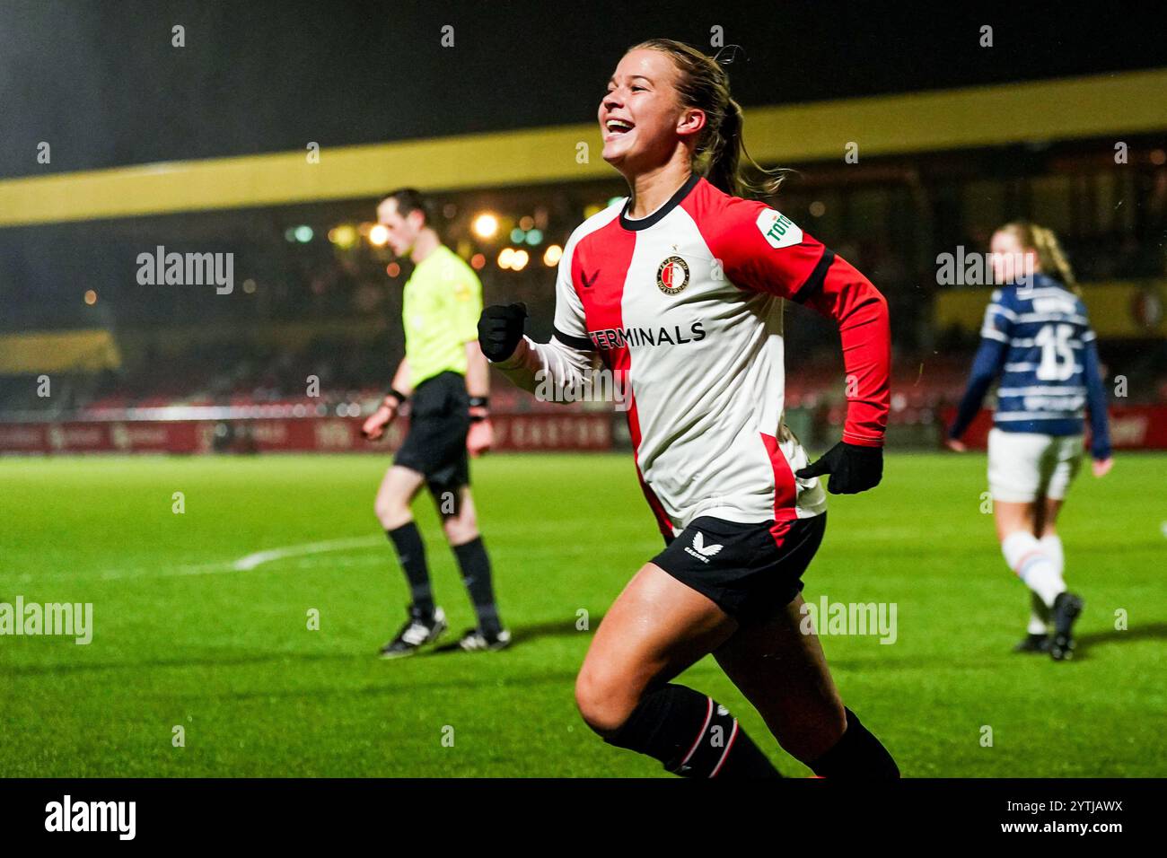 Rotterdam, The Netherlands. 07th Dec, 2024. Rotterdam - Kirsten van de Westeringh of Feyenoord V1 during the ninth round of the Azerion Vrouwen Eredivisie in season 2024/2025. The match is set between Feyenoord V1 v Telstar V1 at Varkenoord on 7 December 2024 in Rotterdam, The Netherlands. Credit: box to box pictures/Alamy Live News Stock Photo