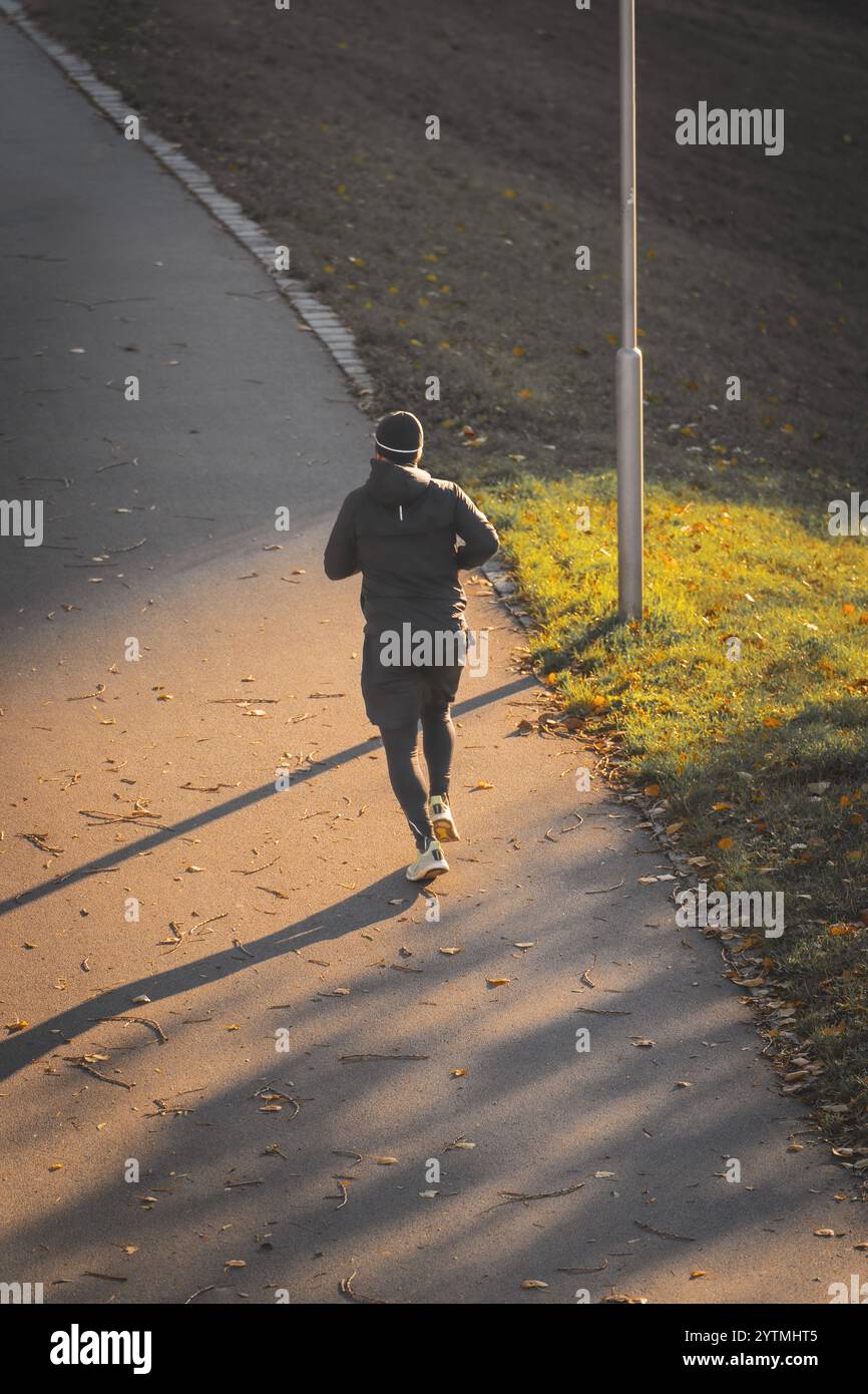 Healthy lifestyle fitness sporty hi-res stock photography and images ...