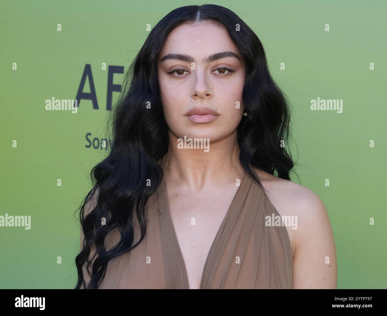 Los Angeles, USA. 07th Dec, 2024. Charli XCX arrives at the Variety's ...