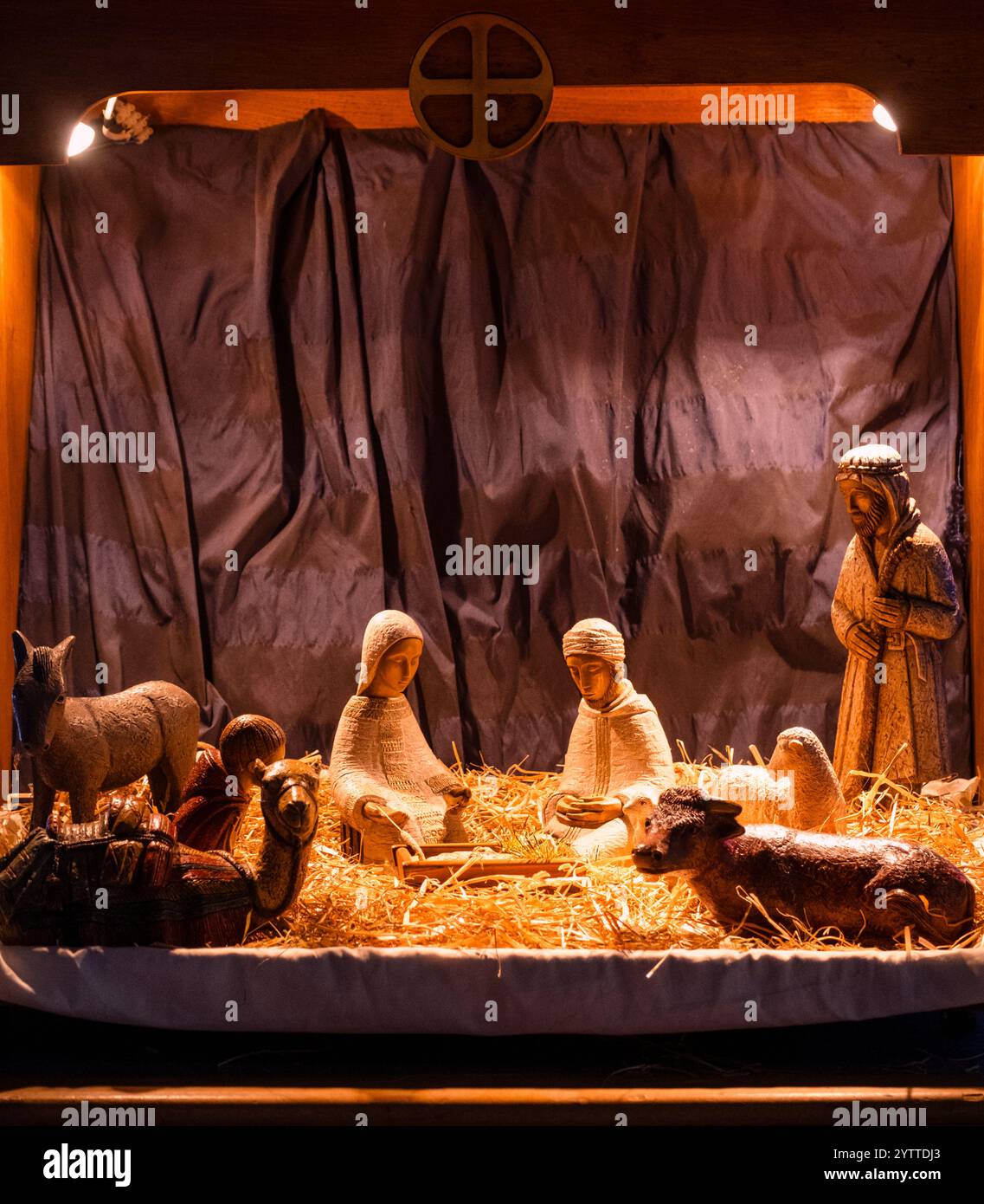 Christmas Christian nativity scene featuring Mary, Joesph, baby Jesus ...