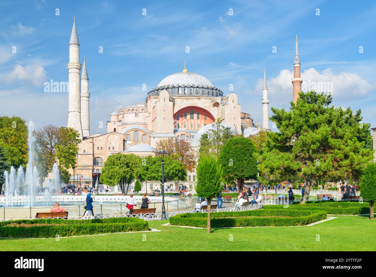 Fountain at the Sultanahmet Square and the Hagia Sophia Stock Photo - Alamy