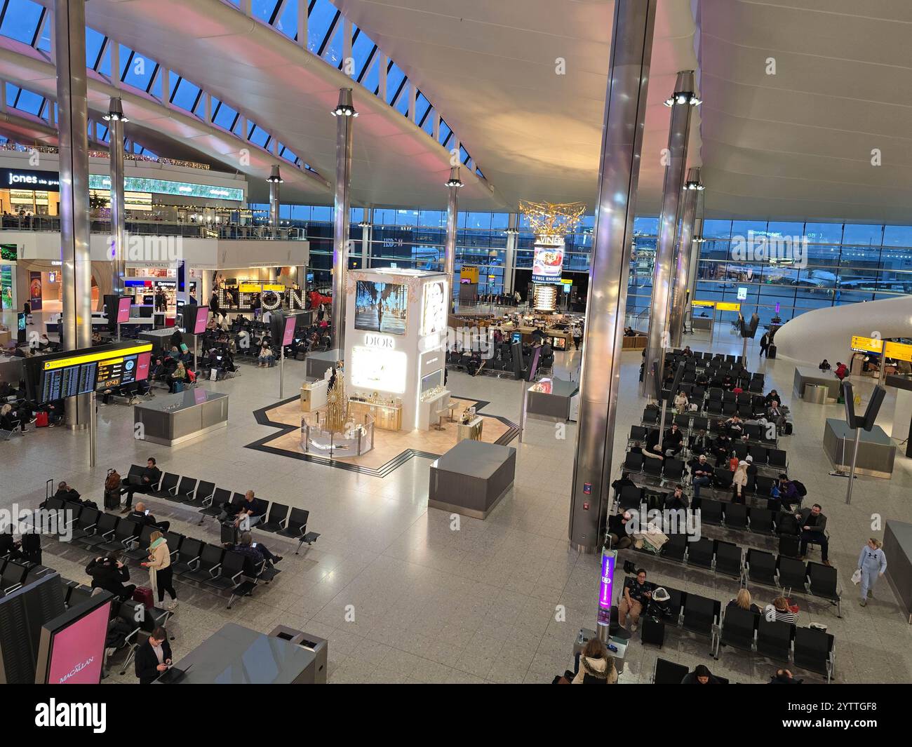 Mesmerizing Rental Car Heathrow Airport Terminal 2 Wallpaper Digital Art Mesmerizing Rental Car Heathrow Airport Terminal 2 Wallpaper Digital Art