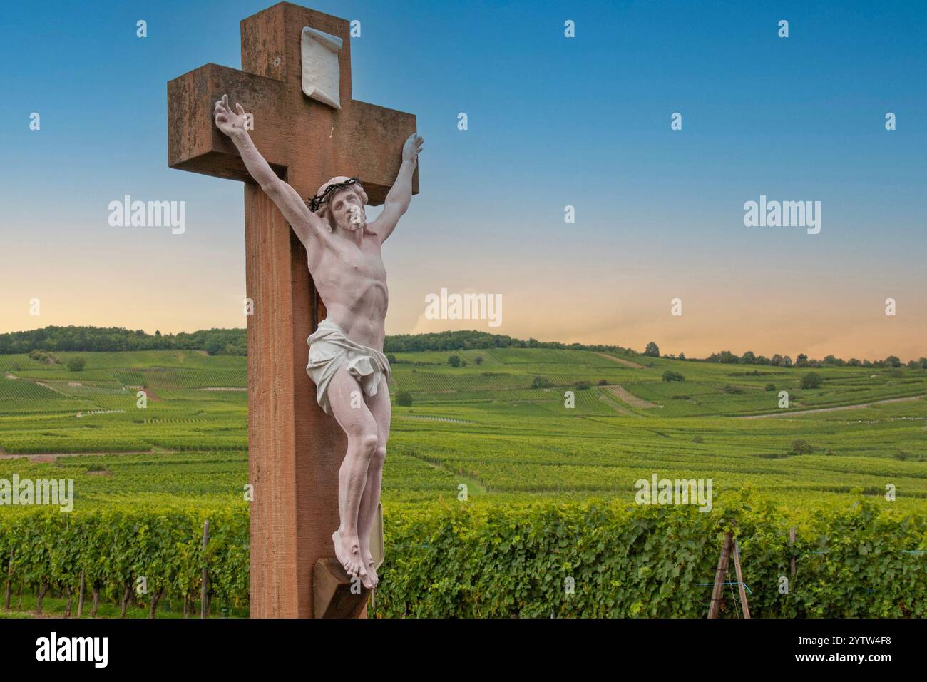 Summit cross jesus statue hi-res stock photography and images - Alamy
