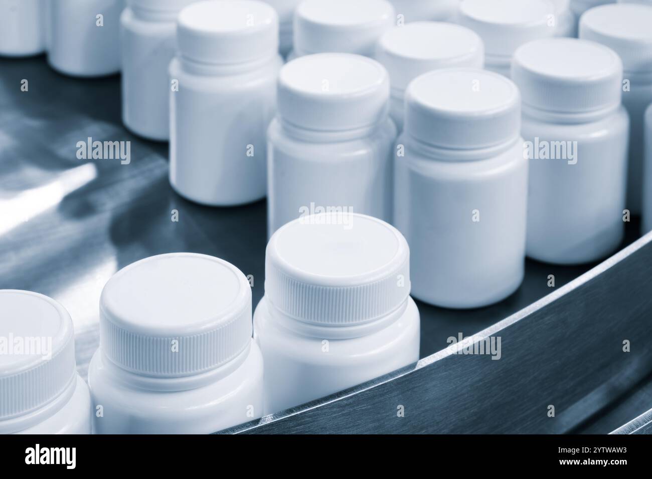 Conveyor empty glass bottles pharmacy hi-res stock photography and ...