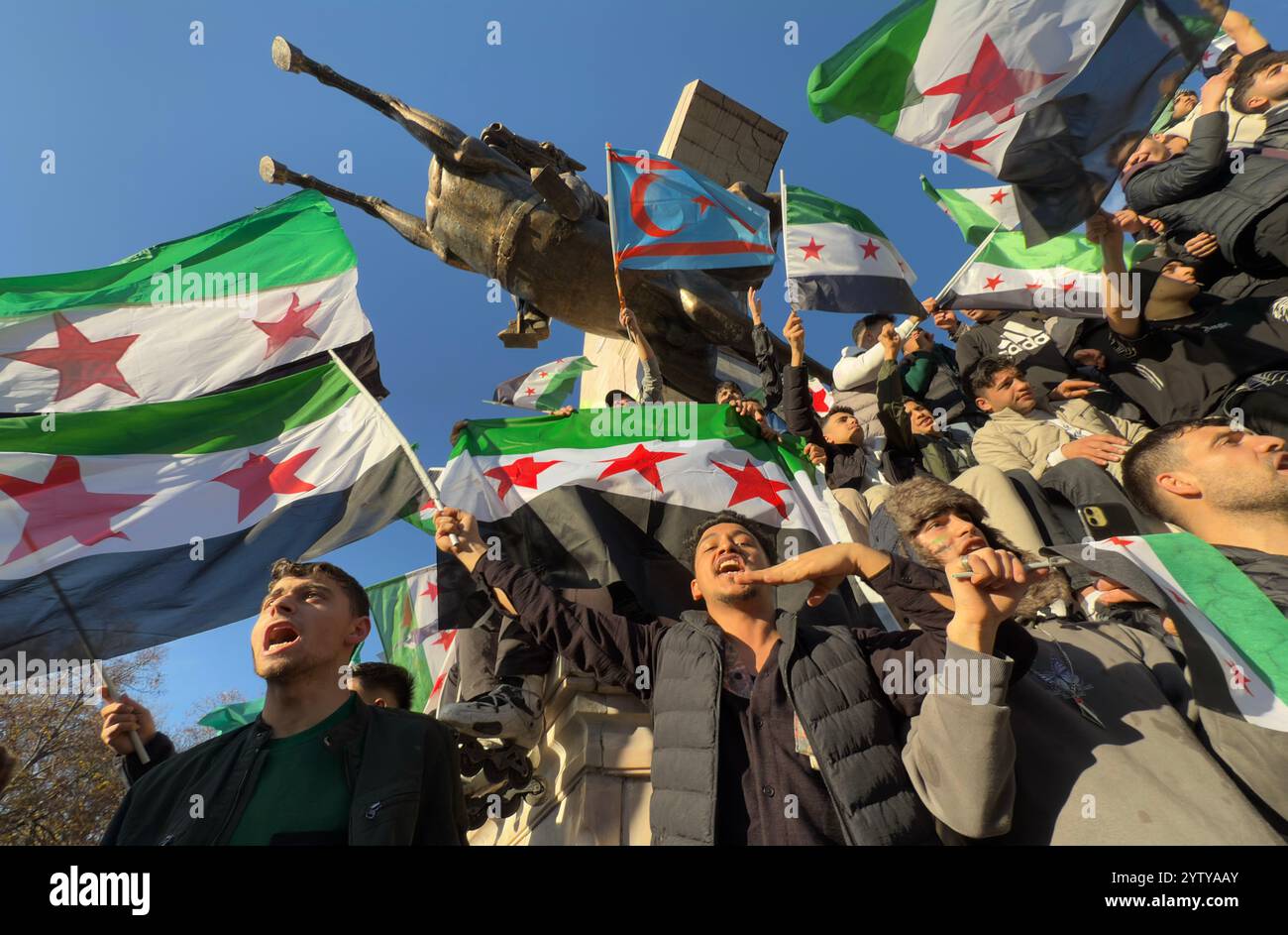 Assad familys half hi-res stock photography and images - Alamy