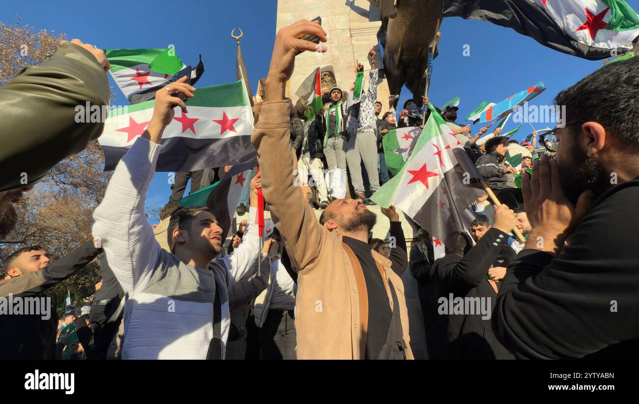 Assad familys half hi-res stock photography and images - Alamy