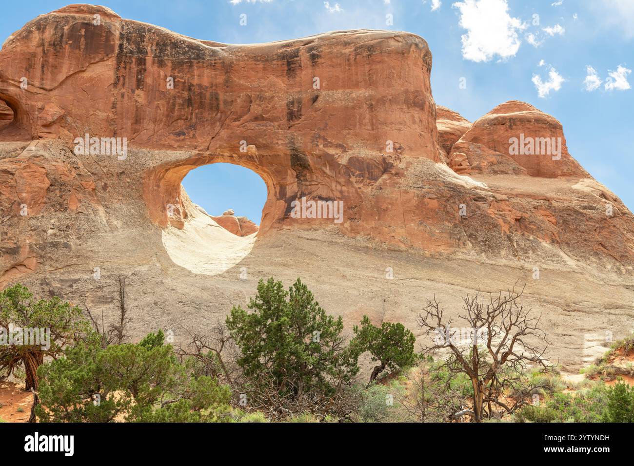 Natural tunnel arch in rock hi-res stock photography and images - Alamy