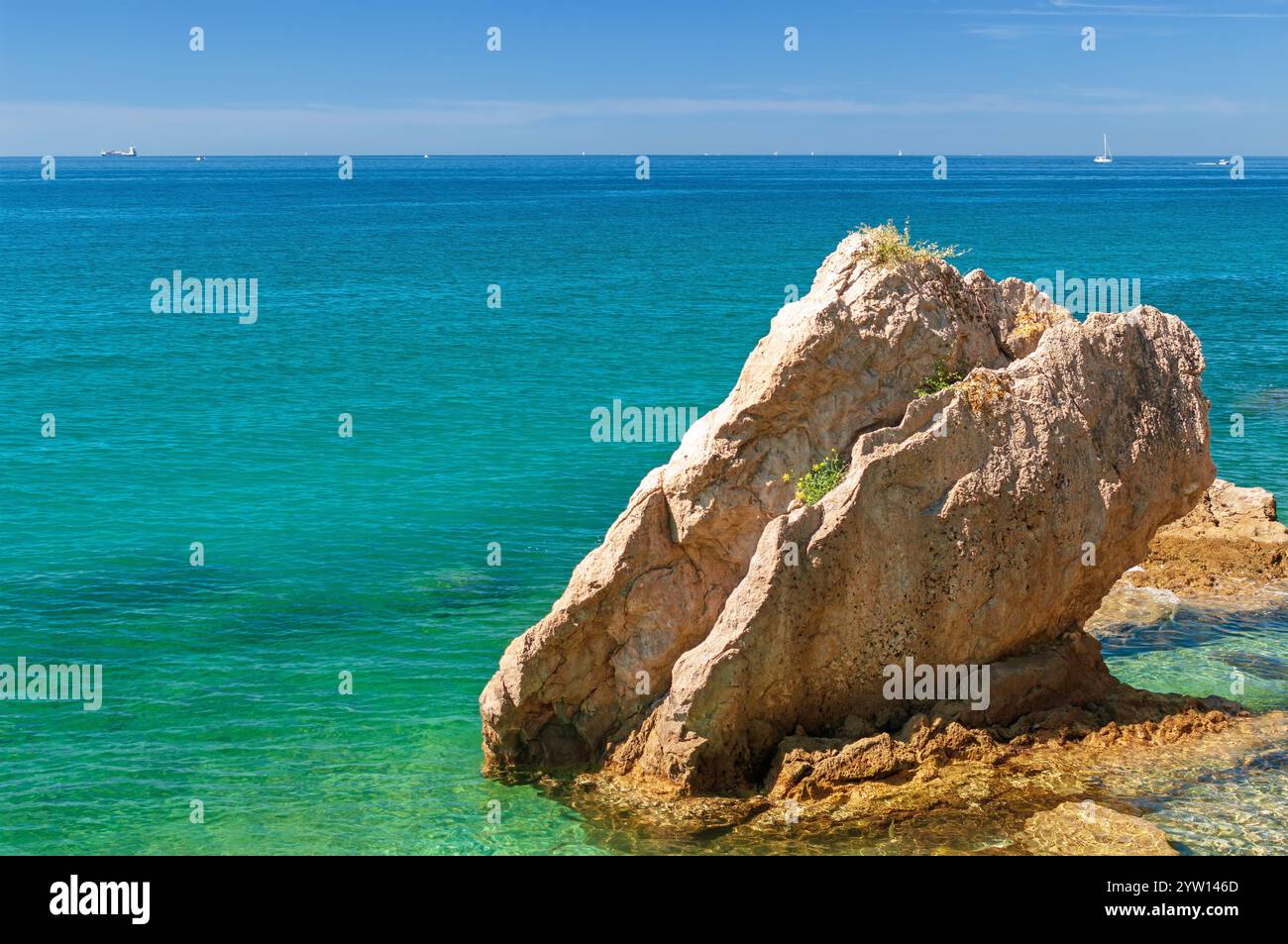 Coastal rock formation in the Adriatic Sea Stock Photo - Alamy