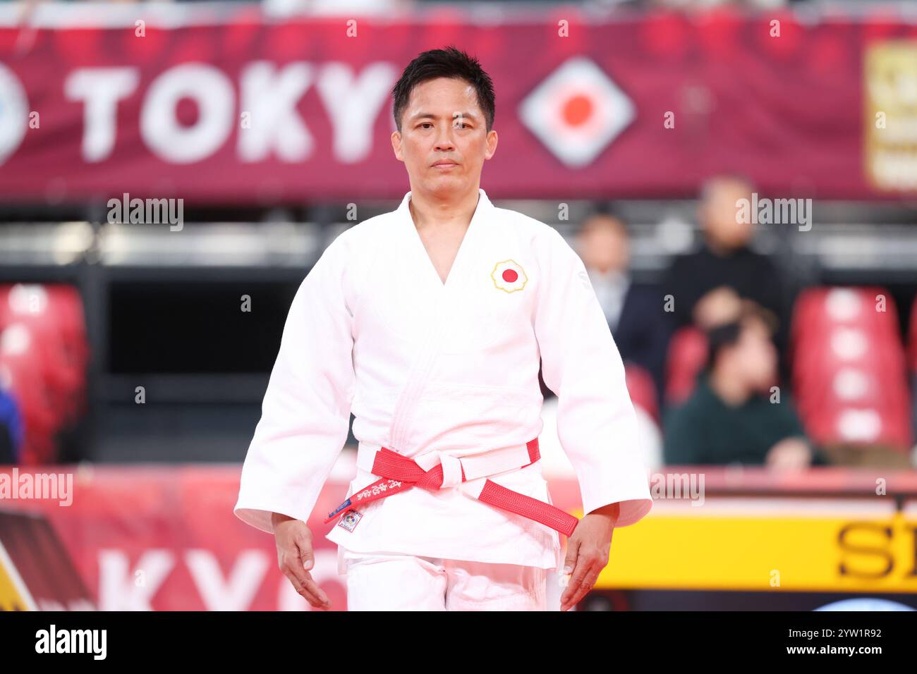 Tadahiro Nomura describes looking like a beast in 2000 Olympic photo Tadahiro Nomura describes looking like a beast in 2000 Olympic photo