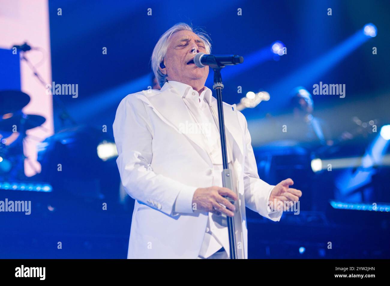 Nino D Angelo Hi res Stock Photography And Images Alamy nino-d-angelo-hi-res-stock-photography-and-images-alamy