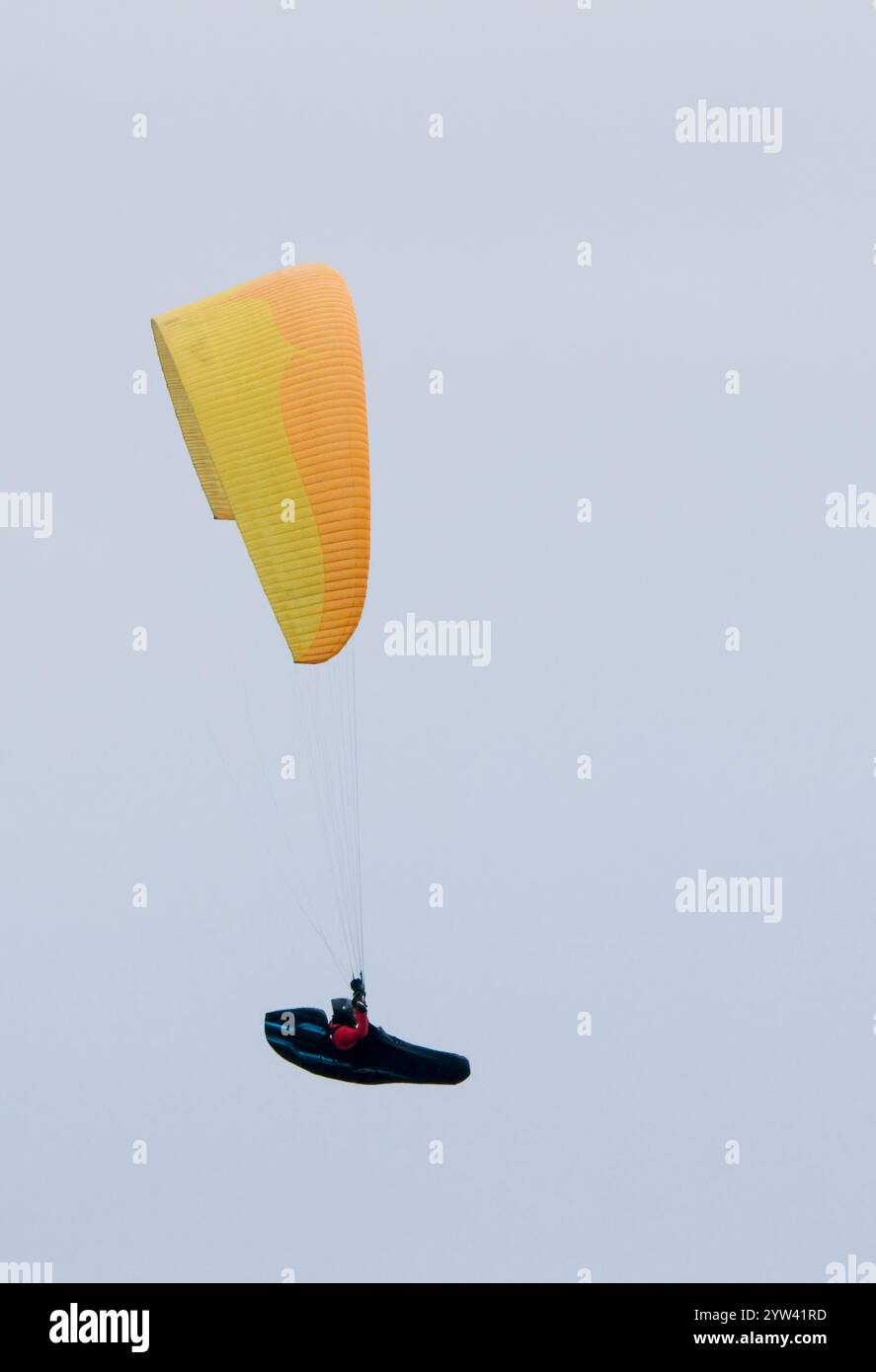 Riding the thermals air currents hi-res stock photography and images ...