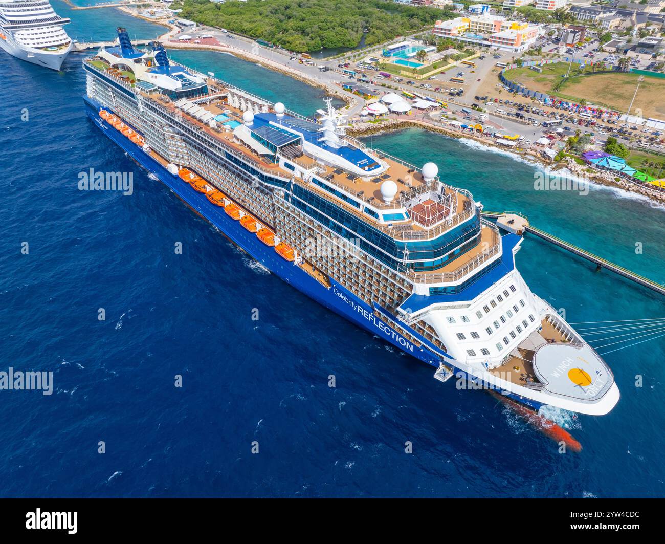 celebrity-cruise-reflection-aerial-view-docked-at-curacao-cruise