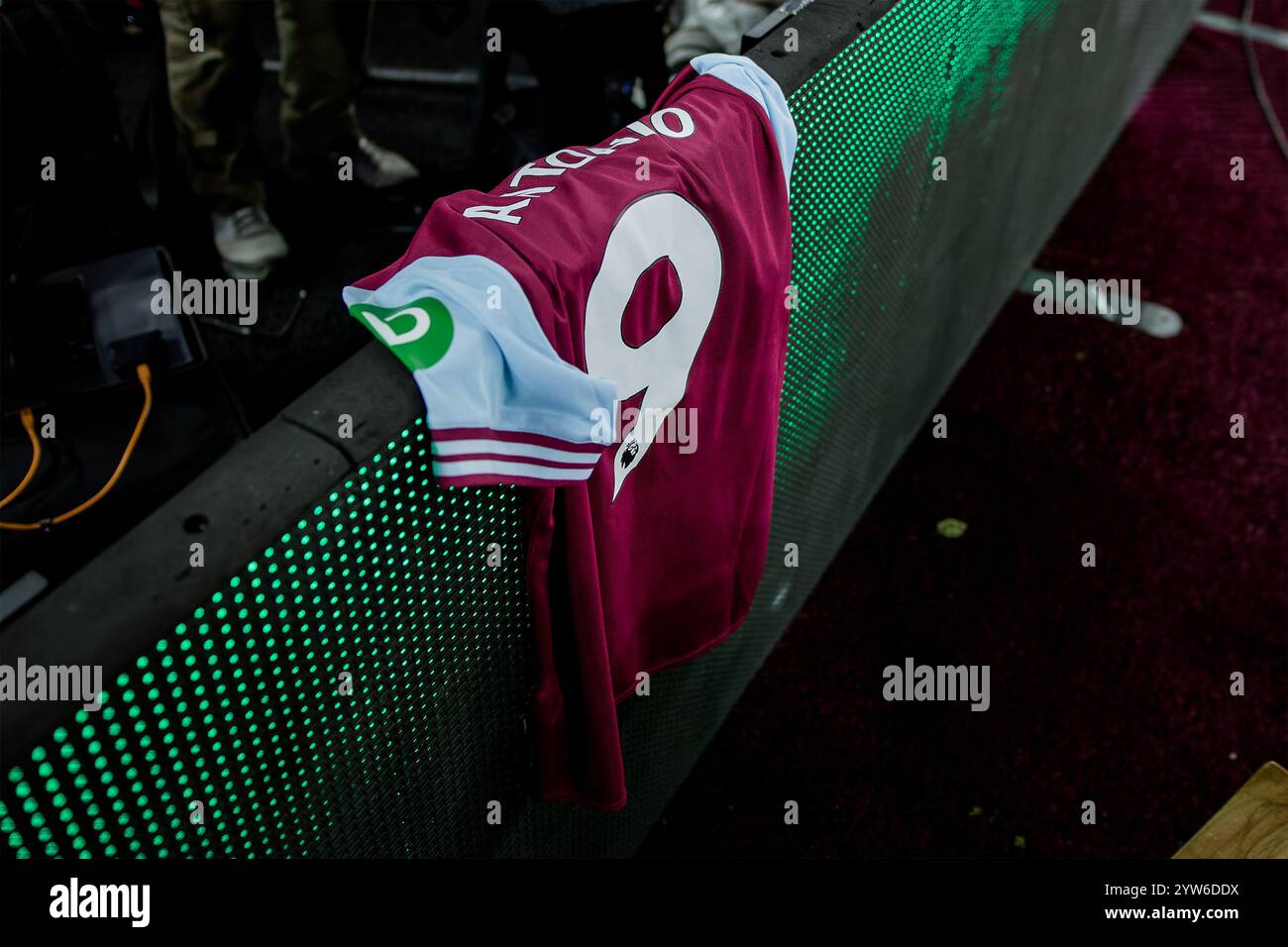 London, UK. 09th Dec, 2024. London, England, December 09 2024: Michail Antonio (9 West Ham) shirt used on Mohammed Kudus (14 West Ham) celebration during the Premier League game between West Ham and Wolverhampton Wanderers at London Stadium in London, England. (Pedro Porru/SPP) Credit: SPP Sport Press Photo. /Alamy Live News Stock Photo