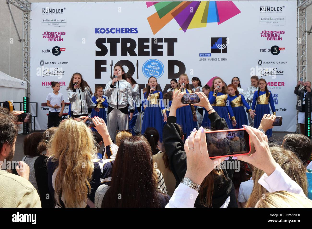 Das 3. Koschere Sreet Food Festival in Berlin am 07. Juli 2024 Auf dem