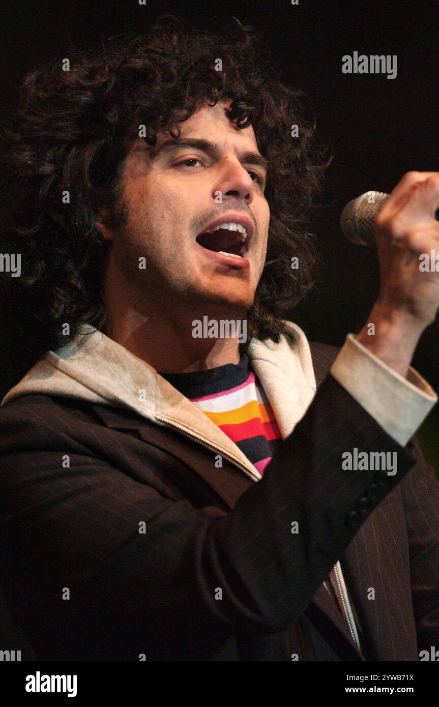Francesco renga immagini 2004 hi-res stock photography and images - Alamy
