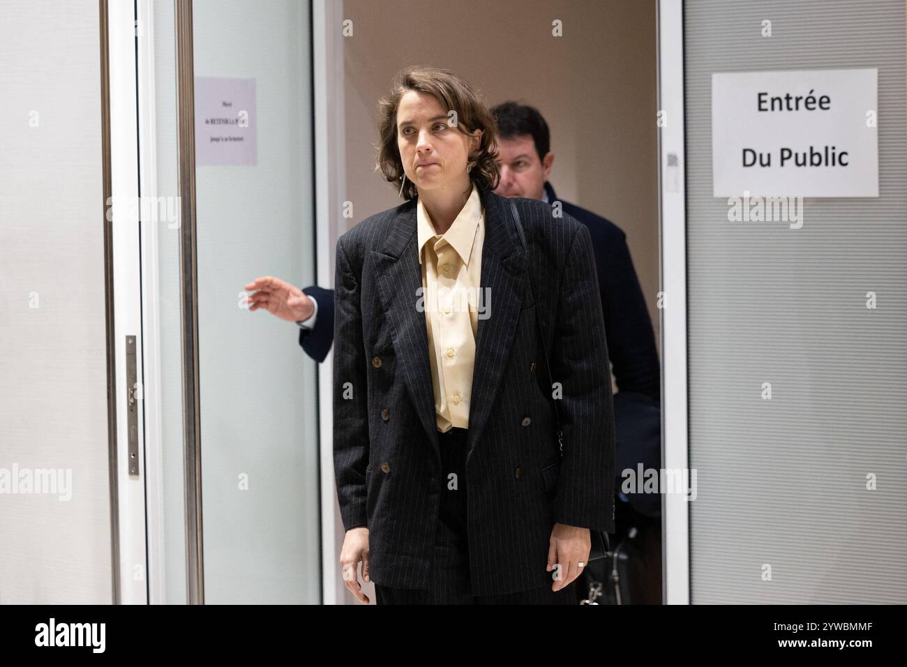 Paris, France. 10th Dec, 2024. French actress Adele Haenel waves at her ...