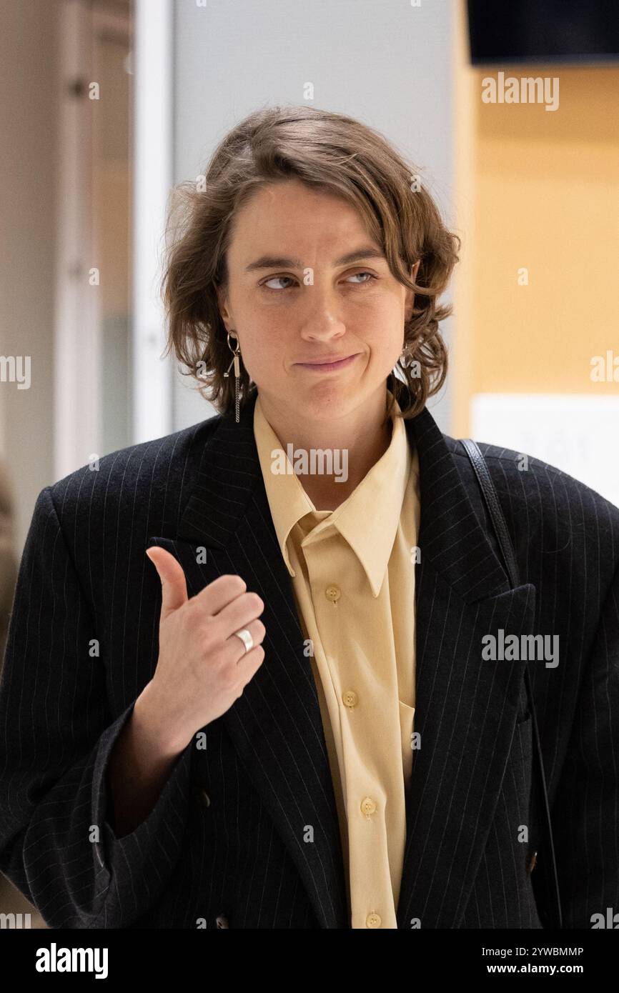 Paris, France. 10th Dec, 2024. French actress Adele Haenel waves at her ...