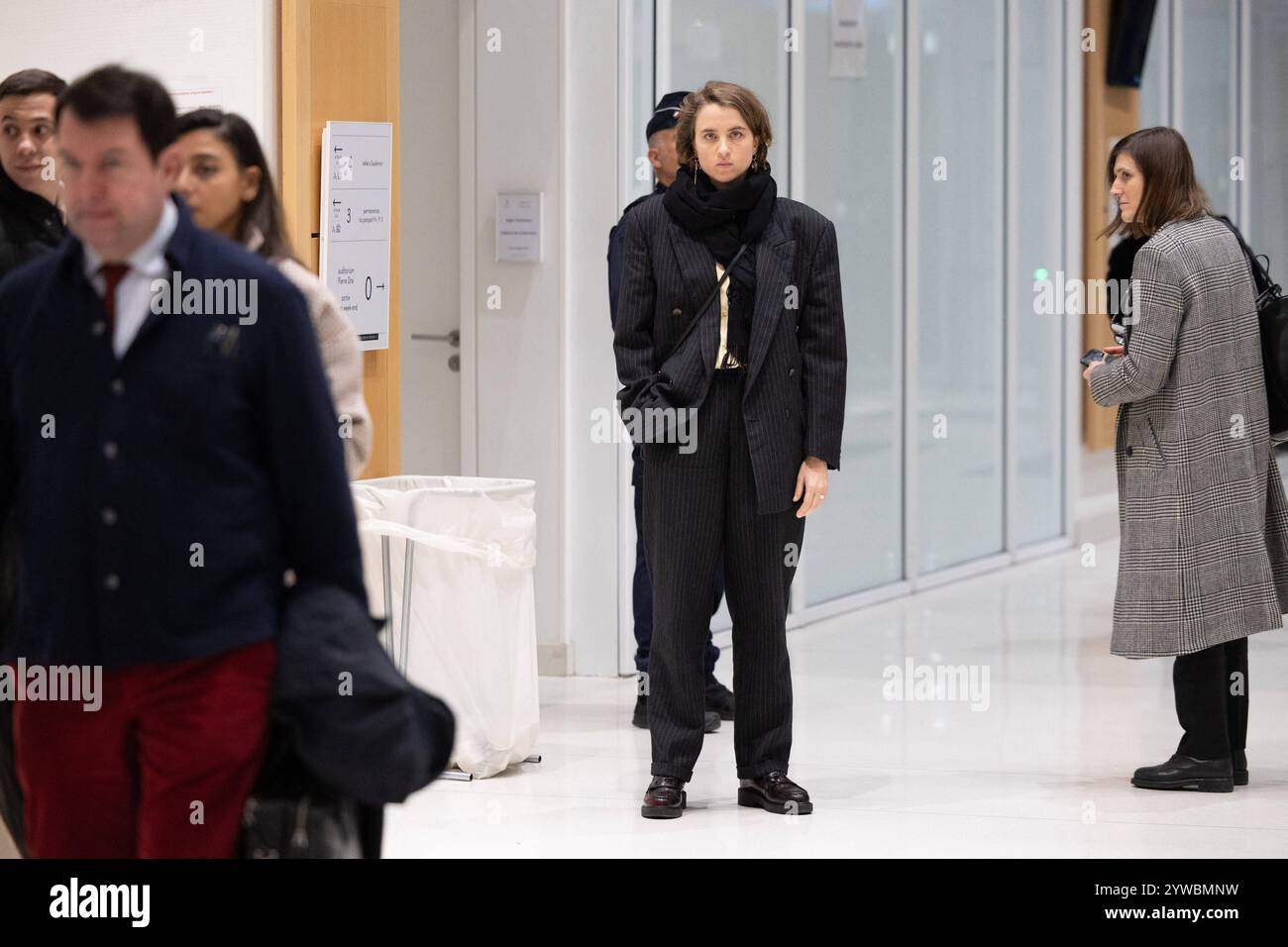 Paris, France. 10th Dec, 2024. French actress Adele Haenel leaves at ...