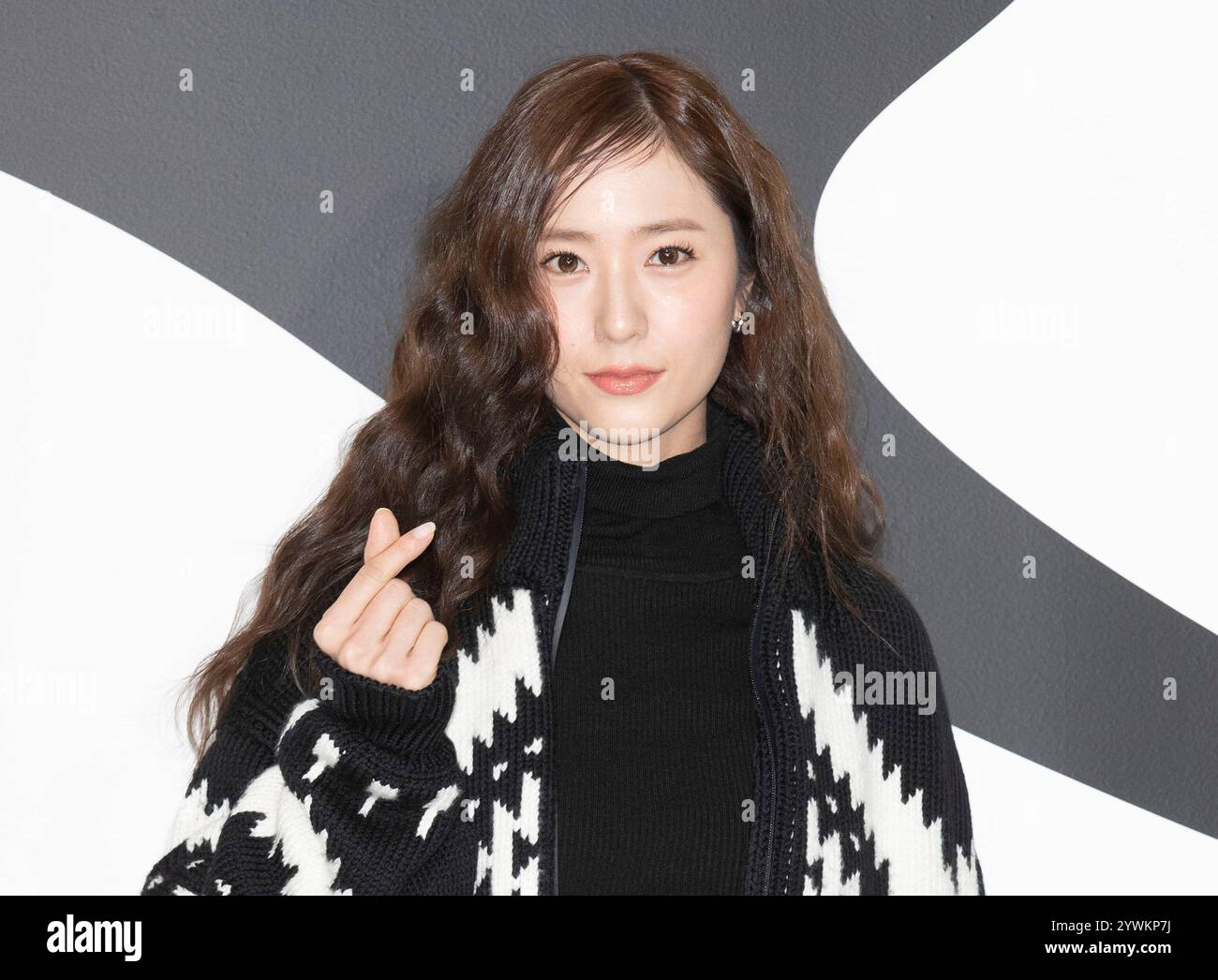 seoul-south-korea-11th-dec-2024-south-korean-american-singer-and