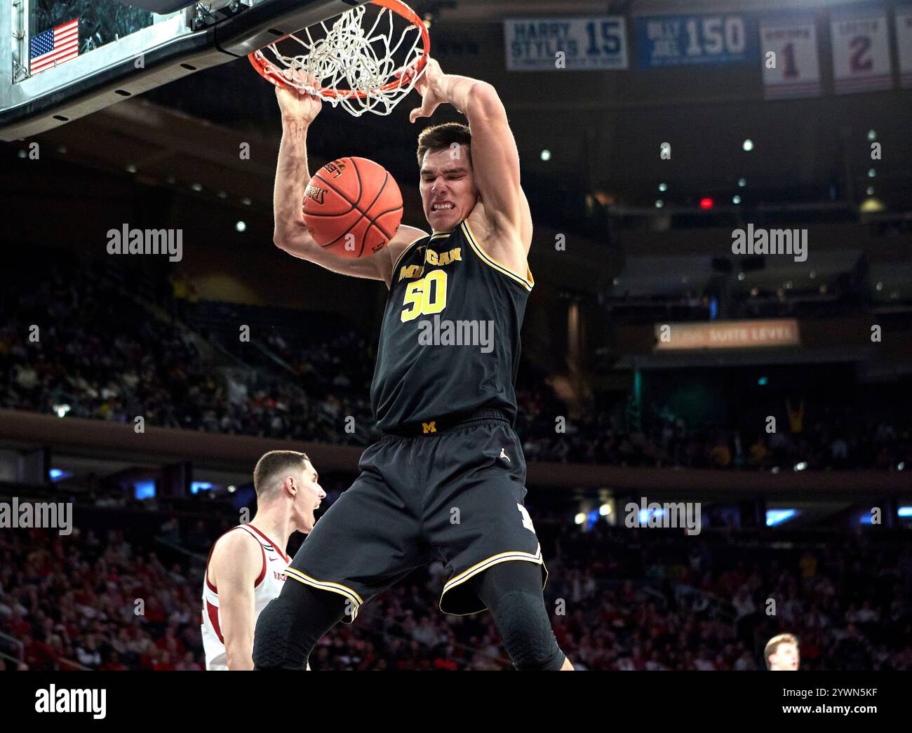 Arkansas razorbacks mens basketball hi-res stock photography and images ...