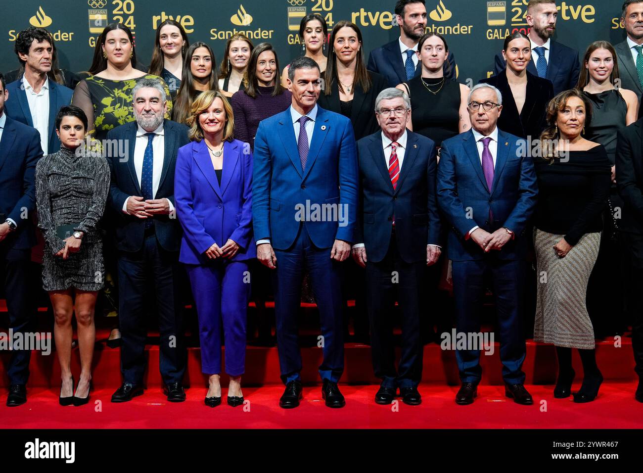 pedro-sanchez-president-of-spain-presides-over-the-family-photo-with