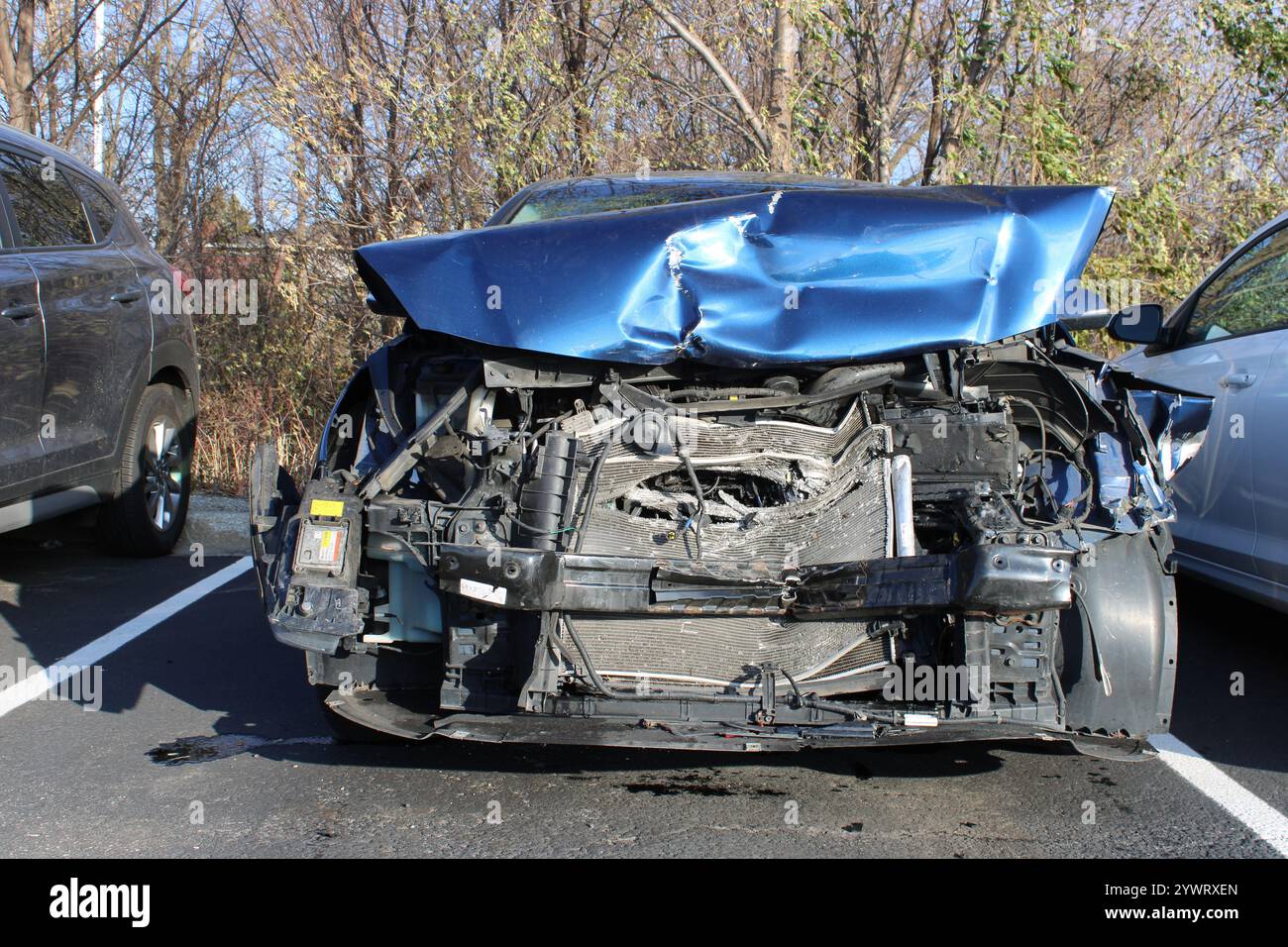 Autumobile accident hi res stock photography and images Alamy