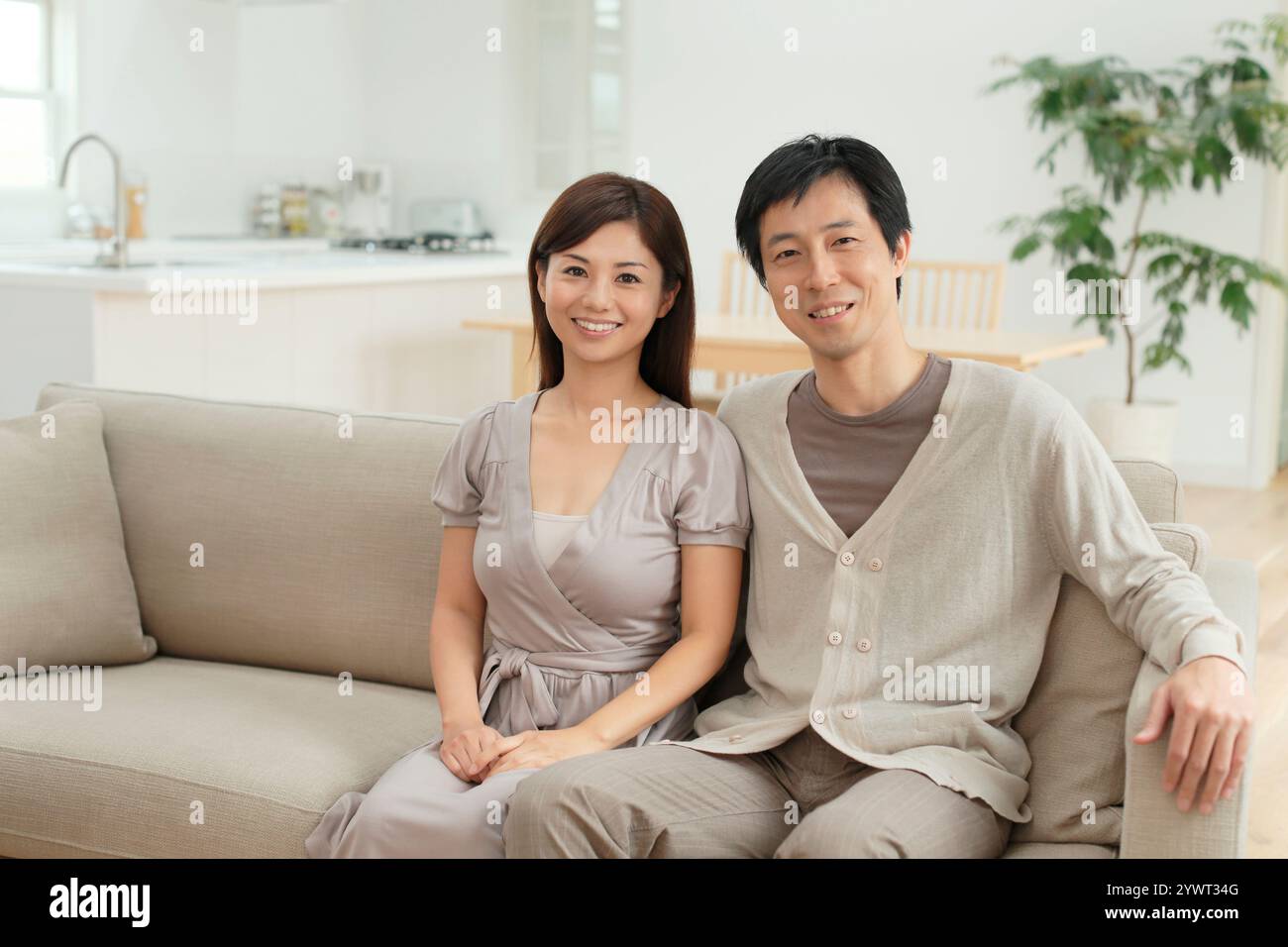 Black family relaxing on holiday hi-res stock photography and images ...